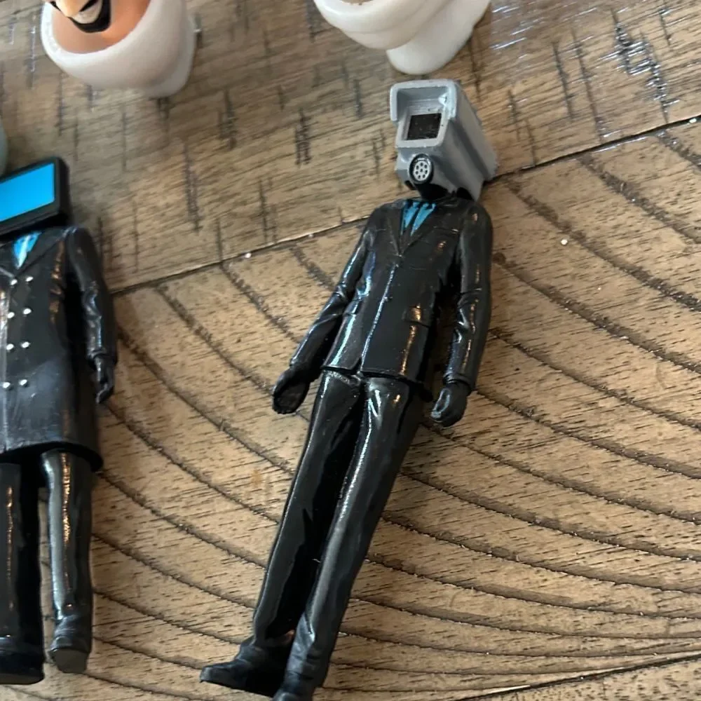 YouTube Figures Skibiti, LankyBox, Siren🚨Heads &Gabby’s Playhouse